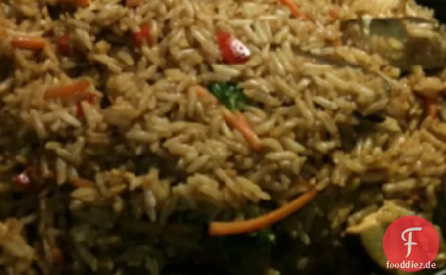 Fettarmer Tofu gebratener Reis