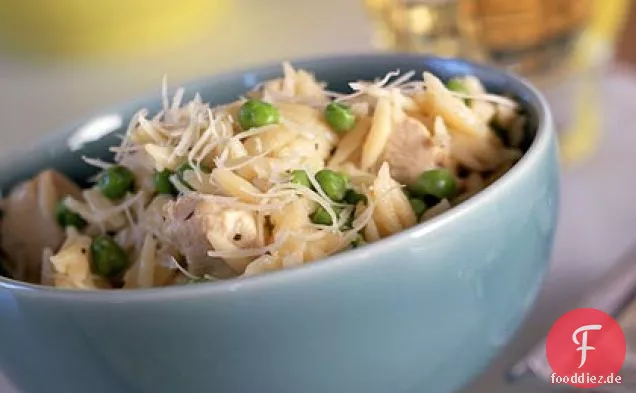Orzo mit Huhn und Asiago
