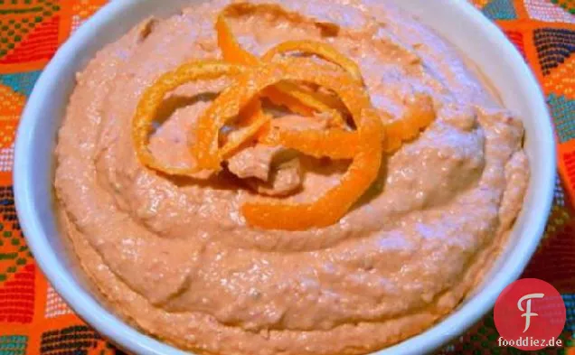 Hummus mit Chipotles & einem Hauch Orange