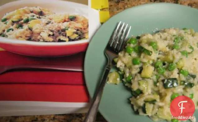Frühlingsrisotto mit Erbsen und Zucchini