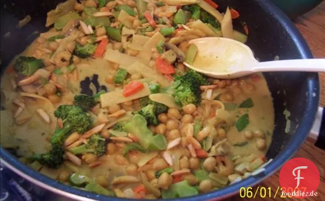 Curry-Erbsensuppe