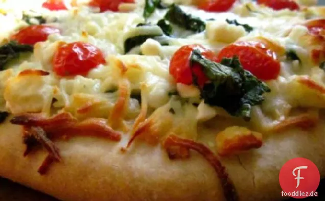 Spinat-Knoblauch-Pizza