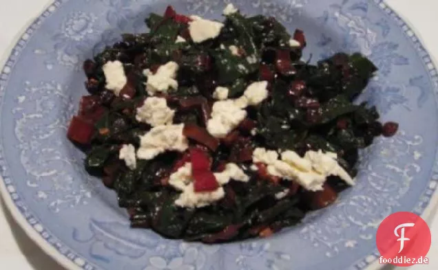 Mangold mit Johannisbeeren und Feta