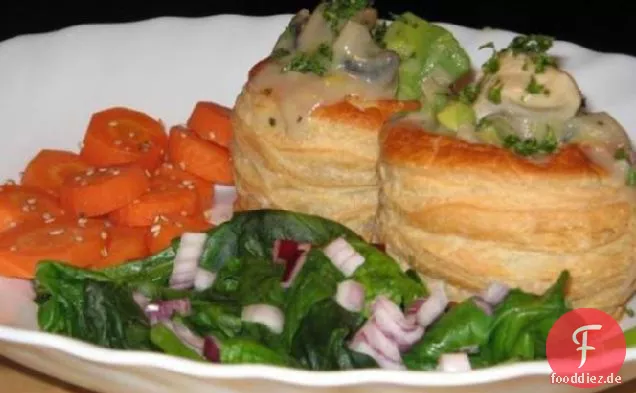 Chicken Avocado und Pilz Gefüllte Vol-Au-Vents