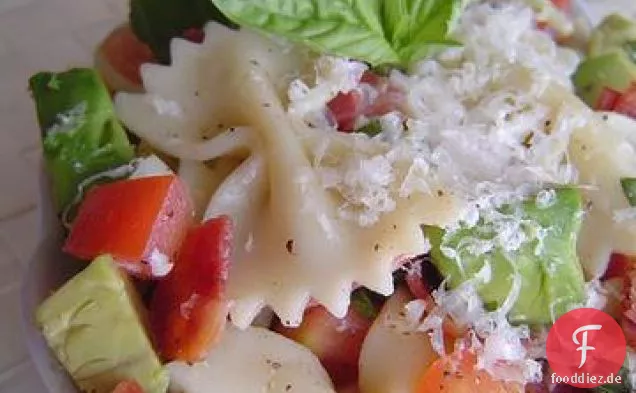 Avocado-Basilikum Pasta