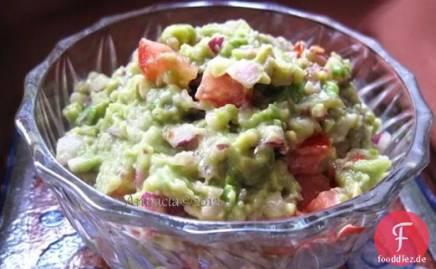 Leckere Avocado-Salsa