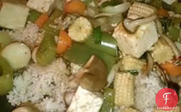 Gemüse und Tofu Rühren-braten