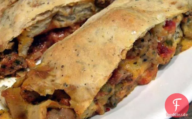Italienische Wurst Stromboli (auch bekannt als Wurstbrot)