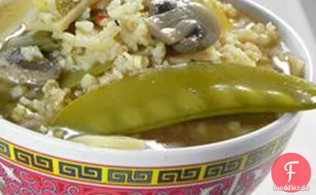 Orientalische Hot 'n' Sour Suppe