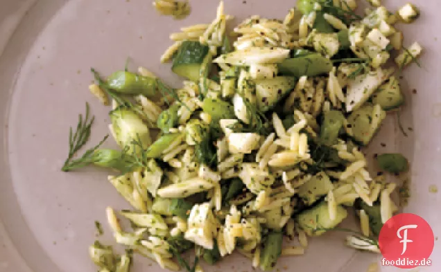 Orzo, Grüne Bohnen und Fenchel-Salat mit Dill-Pesto