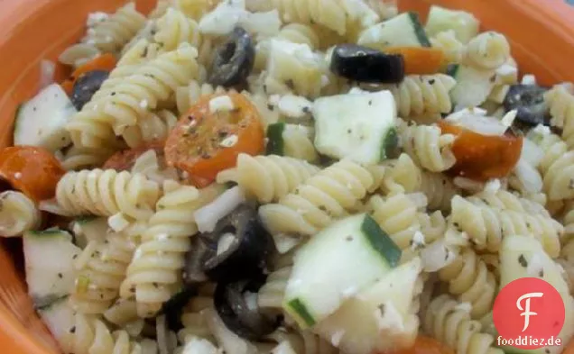 Lite Griechischer Nudelsalat