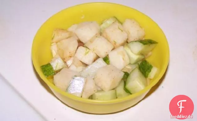 Jicama-Salat Mit Gurke und Limette