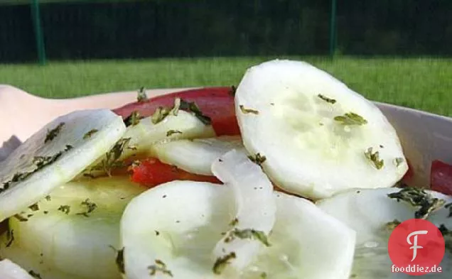 Gepresster Gurkensalat (Pressgurka)