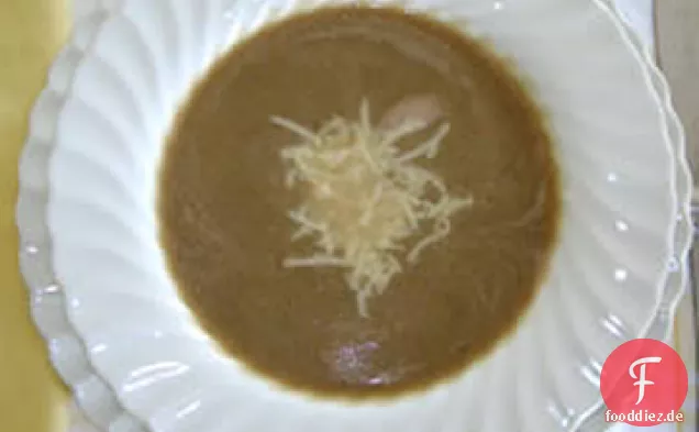 Gerösteter Knoblauch und Auberginensuppe