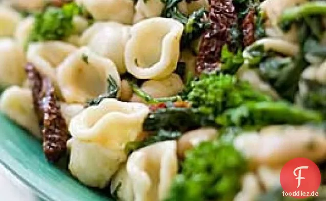 Orecchiette Mit Brokkoli Rabe