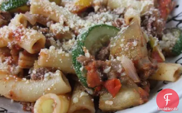 Auberginen-Zucchini-Bolognese