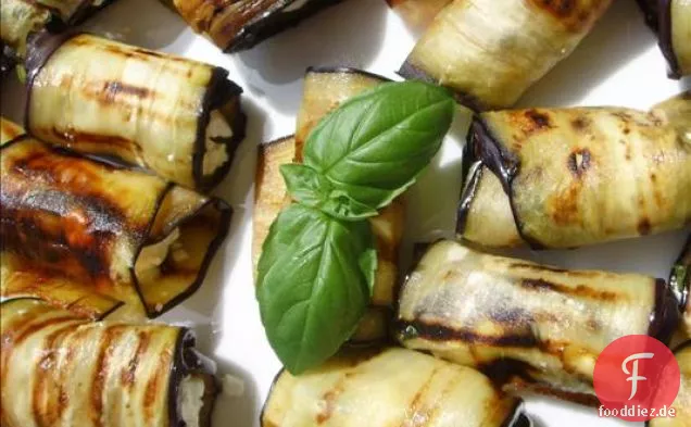 Auberginen (Aubergine) und Feta-Brötchen