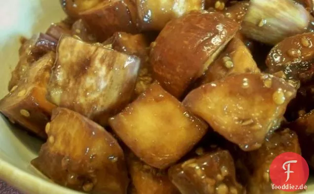 Japanische Aubergine (Aubergine) Saute