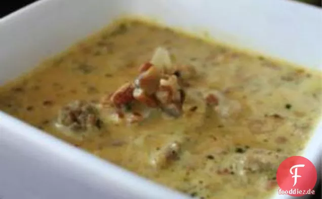 Low Carb Kürbis Wurstsuppe