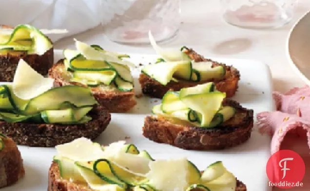 Lemony Zucchini-Bruschetta