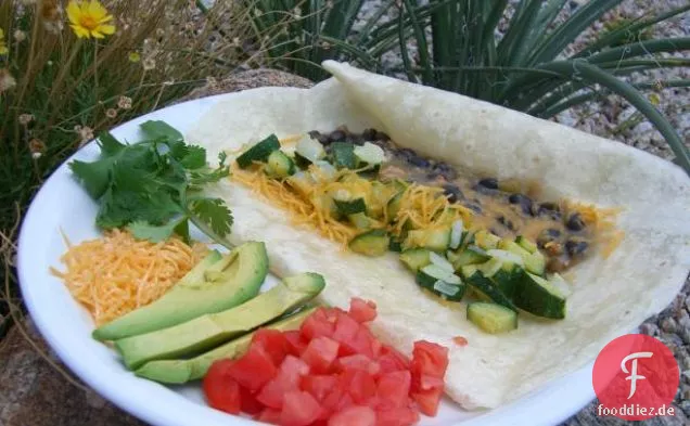 Grün Chile Calabasitas Burritos