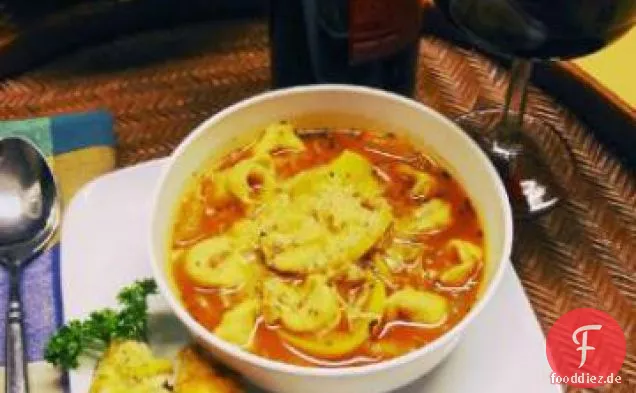 Gesunde Tomaten-Tortellini-Suppe