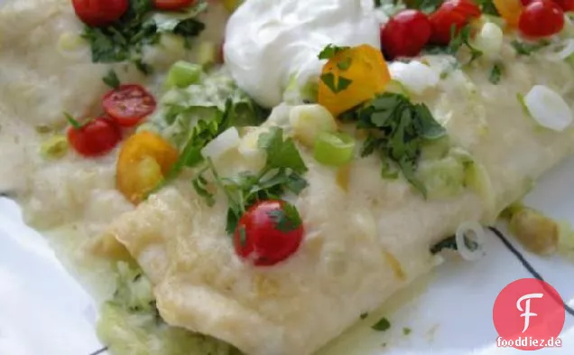 Enchiladas De Calabacitas Con Salsa Crema De Chile (Zucchini Enc