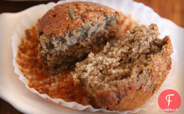 Peelings-inspirierte Buchweizen- und Haferkleie-Rosmarin-Zitronen-Muffins