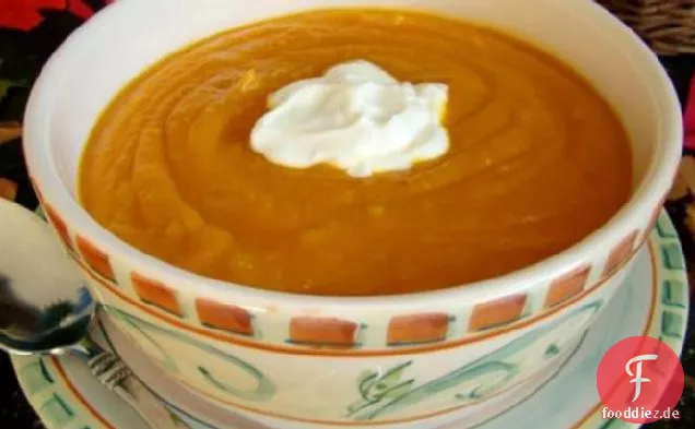 Geröstete Butternut-Kürbis-Suppe