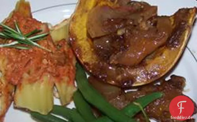 Squash und Apfel backen