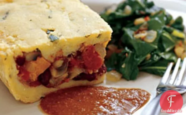 Maisbrot-Auflauf und Butternut-Kürbis, Pilze und Ancho.