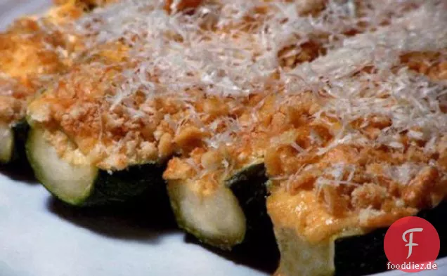 Leckeren Zucchini-Auflauf