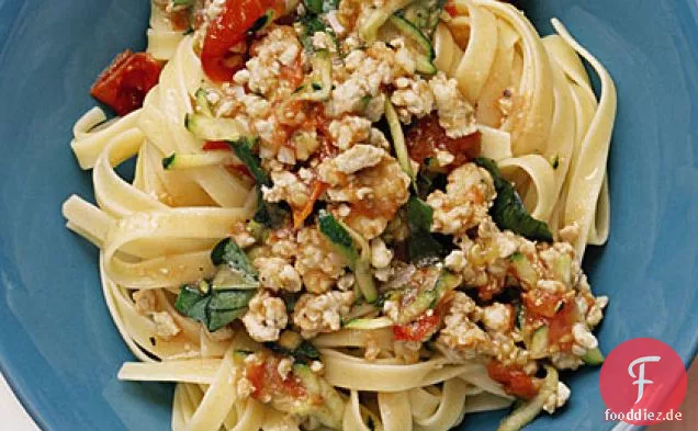 Sommer-Pasta Bolognese