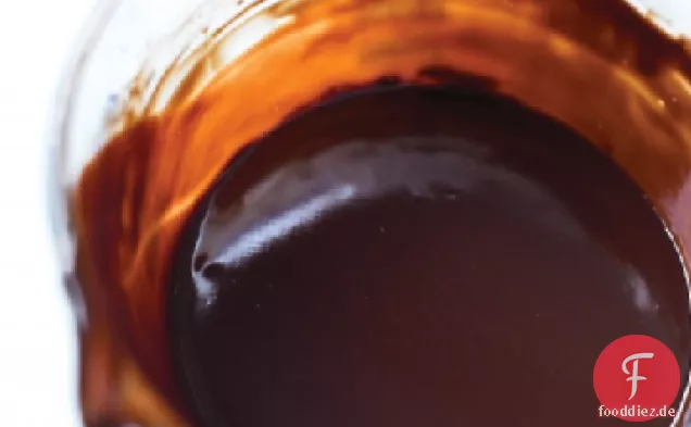 Heiße Fudge-Sauce