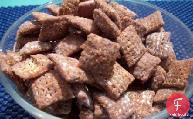 White Trash Snack Mix (Mikrowelle)