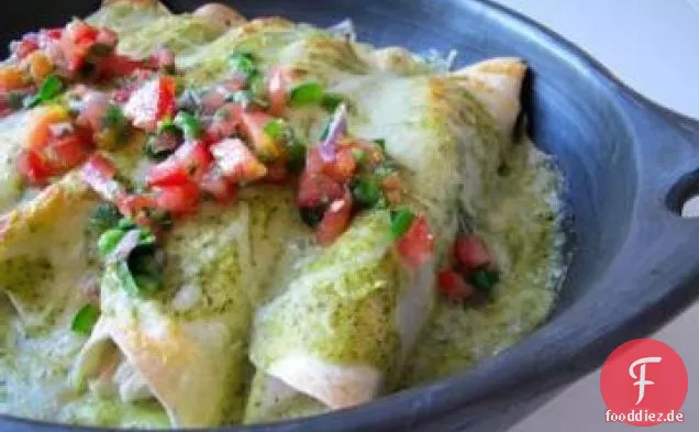 Hühnchen und grüne Oliven Enchiladas