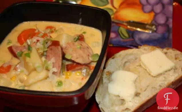 Geräucherte Wurst und Kartoffel Mais Chowder