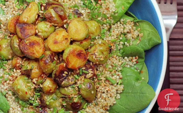 Rosenkohl, Quinoa Und Spinat