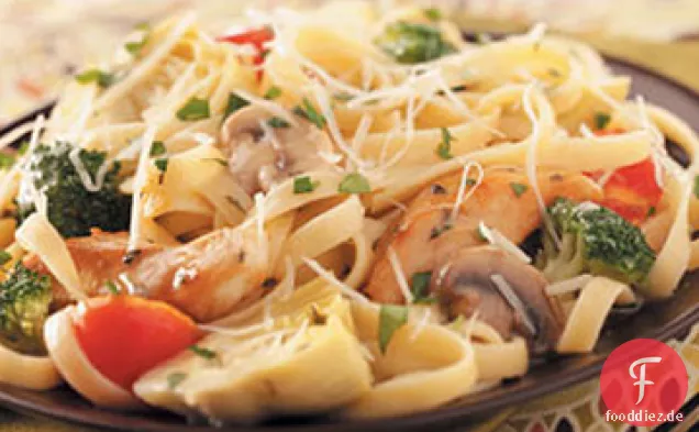 Hähnchen-Artischocken-Pasta