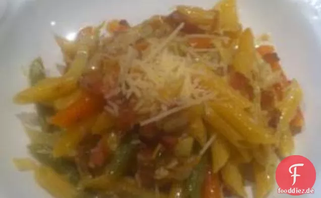 Penne mit Artischocken, Pancetta und Thymian