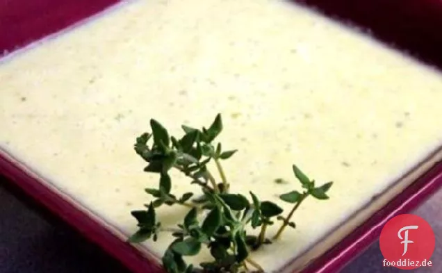 Gekühlte Artischockensuppe