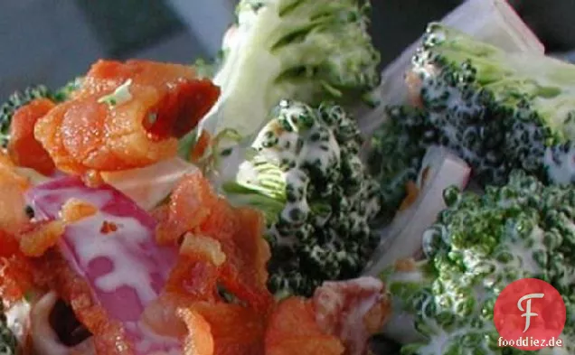 Brokkoli Speck Rote Zwiebel Salat