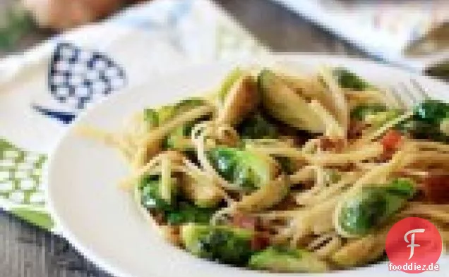 Linguine Mit Rosenkohl, Speck Und Karamellisierten Schalotten