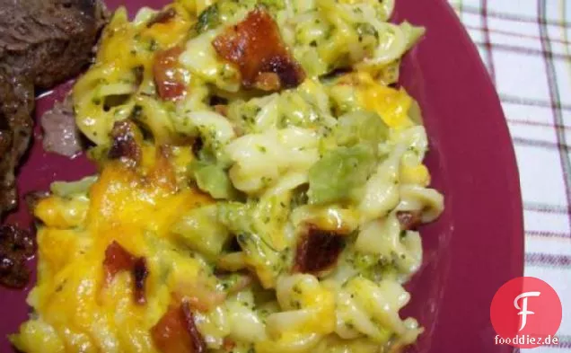Käsiges Brokkoli-Makkaroni Mit Speck