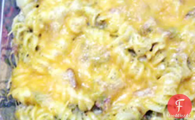 Cremiger Hühnchen-Brokkoli-Auflauf