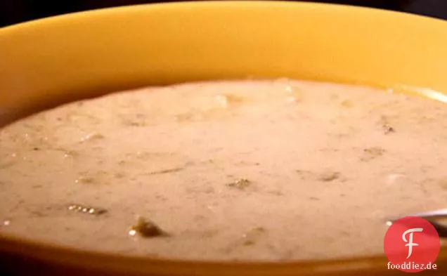 Cremige Brokkolisuppe (gefrorener Brokkoli)