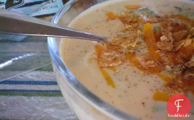 Käsige Brokkolisuppe