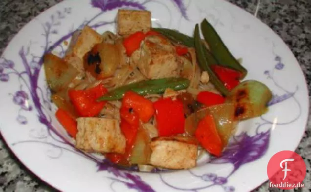 Singapur-Fünf-Gewürz Rühren Braten