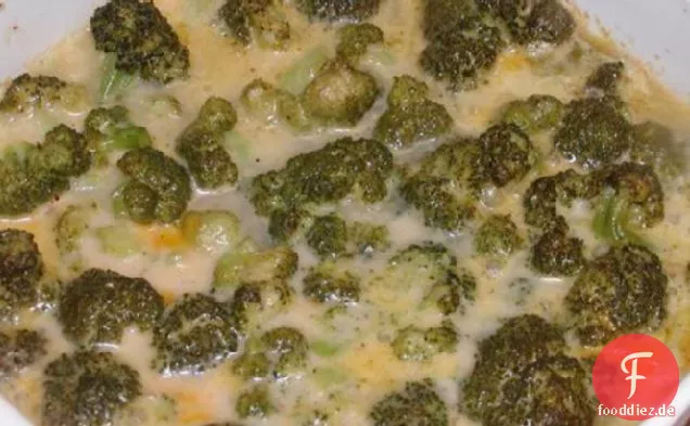Brokkoli mit ernsthaft käsiger Sauce