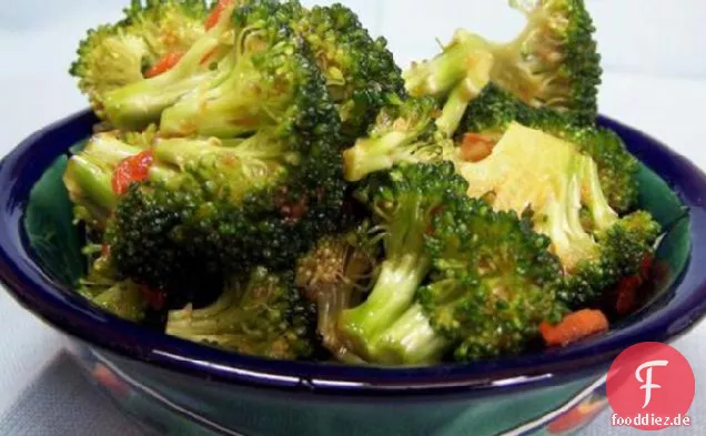Asiatischer Brokkolisalat